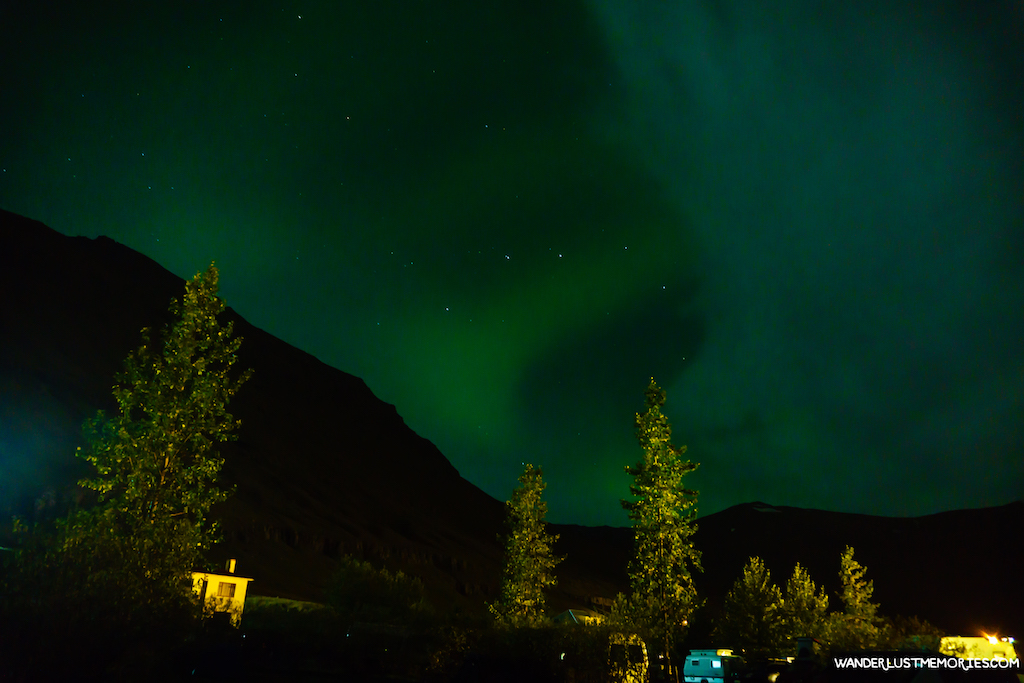 aurora boreal en Islandia fiordos